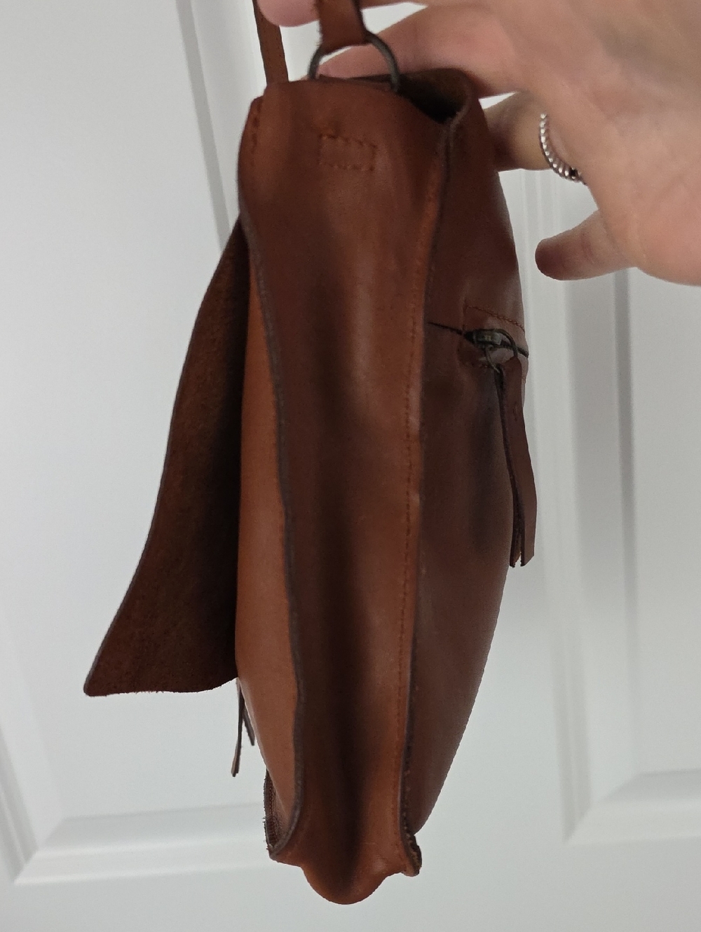 Brown Full-grain Leather Western Boho Minimalist Crossbody Bag W/ Natural Patina - Picture 7 of 10